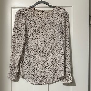 LOFT Women's Cream and Black Floral Blouse